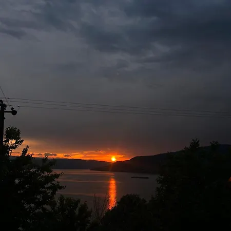 Vikendica Dunav I Sava