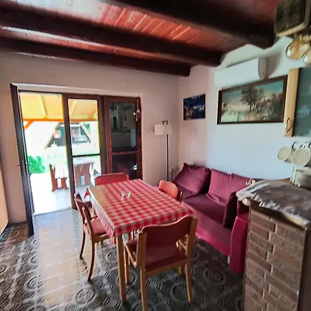 Holiday home Vikendica Dunav I Sava