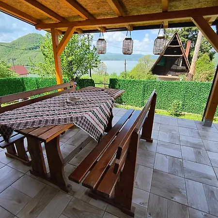 Vikendica Dunav I Sava * Donji Milanovac